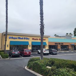 Exterior photo of Super Wash 'N Dry - La Habra, California Exterior photo of Super Wash 'N Dry - La Habra, California