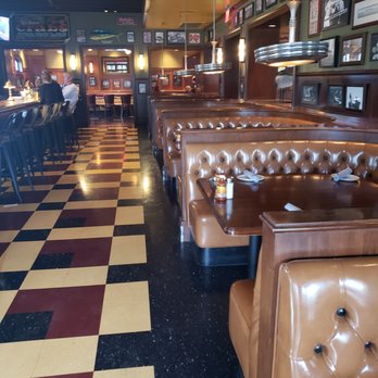 King's Fish House - Tempe - the bar - Seafood Near Me - Tempe, Arizona