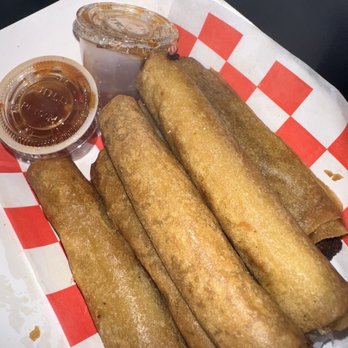 Meggie's Lumpia - Pork & Vegetable Lumpia - Filipino Near Me - Lacey, Washington