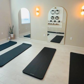 Glow Up Pilates & Wellness - Pilates Near Me - Pearland, Texas Glow Up Pilates & Wellness - Pilates Near Me - Pearland, Texas