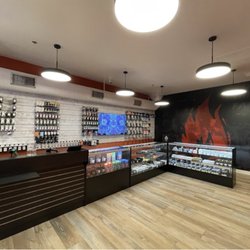 EMBR Dispensary - Lake Elsinore