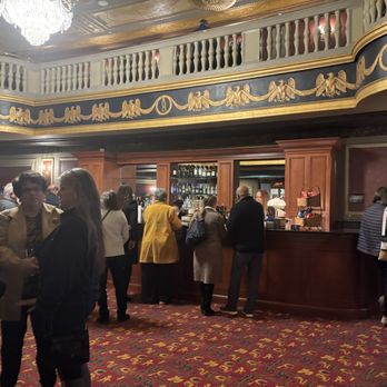 Palace Theater - Cinema Near Me - Waterbury, Connecticut