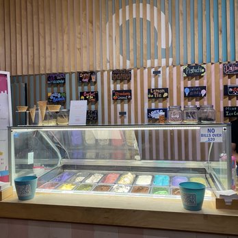 Dasher & Crank - What's your flavor?! - Ice Cream & Frozen Yogurt Near Me - Miami, Florida Dasher & Crank - What's your flavor?! - Ice Cream & Frozen Yogurt Near Me - Miami, Florida