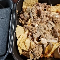 The Barbecue Pit - BBQ nachos