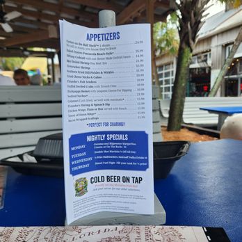 Flounder's Chowder House - Seafood Near Me - Gulf Breeze, Florida