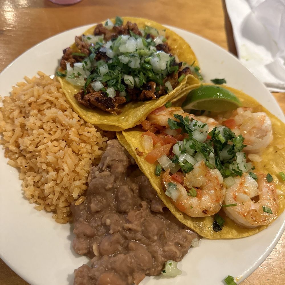 Nanys Tacos - Taco combo plate: al pastor and shrimp - Mexican Near Me - Williams, Arizona Nanys Tacos - Taco combo plate: al pastor and shrimp - Mexican Near Me - Williams, Arizona