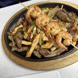La Vaca Mexican Grill - Shrimp, beef, chicken fajitas
