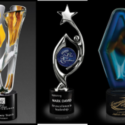 Incredible Engravings - Breathtaking glass sculptures