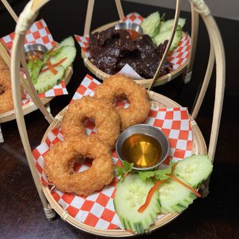 Thai House Cuisine - Shrimp donuts - Thai Near Me - Toronto, Ontario Thai House Cuisine - Shrimp donuts - Thai Near Me - Toronto, Ontario