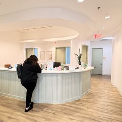 Hyer Quality Dental - Front desk