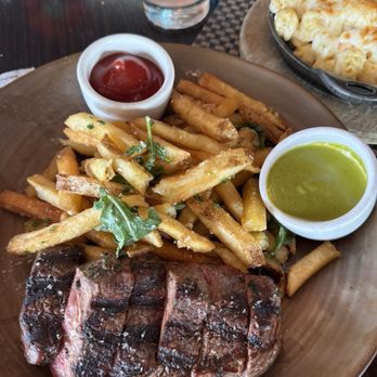 Six Seven Restaurant - Truffled Steak Frites* - New American Near Me - Seattle, Washington