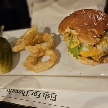 North Sea Fish Restaurant - Hamburger - Seafood Near Me - London, XGL North Sea Fish Restaurant - Hamburger - Seafood Near Me - London, XGL