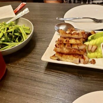 Yi Xin Cafe - Hong Kong Style Cafe Near Me - Honolulu, Hawaii Yi Xin Cafe - Hong Kong Style Cafe Near Me - Honolulu, Hawaii