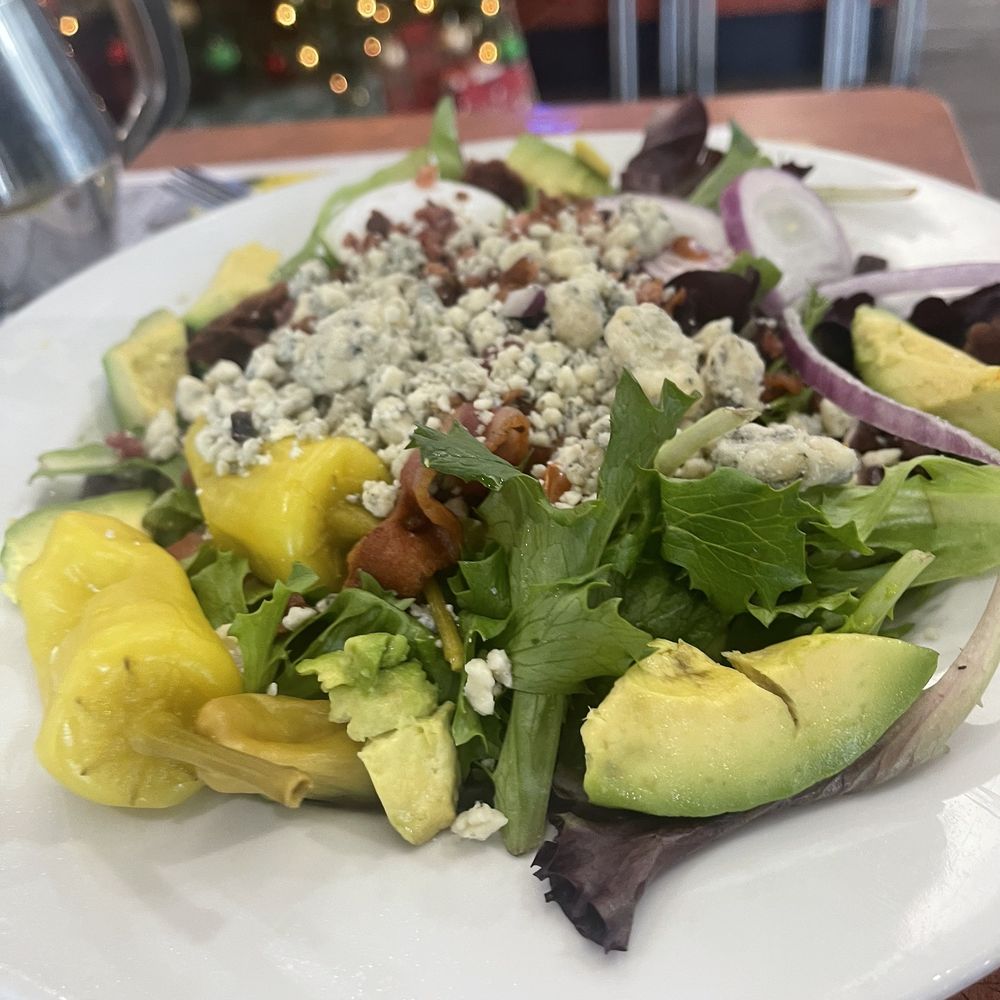 Lyndon Diner - Cob Salad - Diners Near Me - York, Pennsylvania