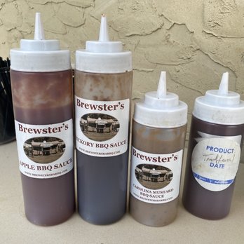 Brewster's Bar-B-Que - BBQ Sauces available outside order window - Barbeque Near Me - Ephrata, Pennsylvania