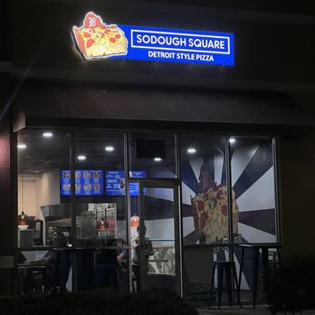SoDough Square - UCF - Outside - Pizza Near Me - Orlando, Florida SoDough Square - UCF - Outside - Pizza Near Me - Orlando, Florida