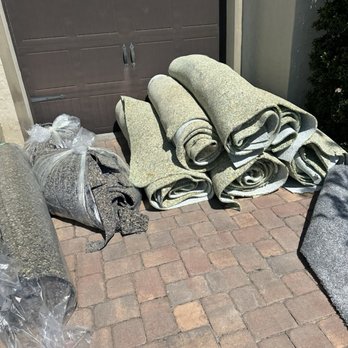 Mark's Floors - They also disposed of all the old carpet and padding for us! - Carpet Installation Near Me - Winter Garden, Florida