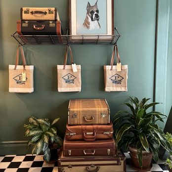 Palihotel Seattle - Lobby - Hotels Near Me - Seattle, Washington Palihotel Seattle - Lobby - Hotels Near Me - Seattle, Washington
