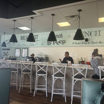 Le Peep - Coffee and food counter - Breakfast & Brunch Near Me - Highlands Ranch, Colorado
