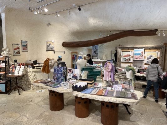 Kubota Itchiku Art Museum by null