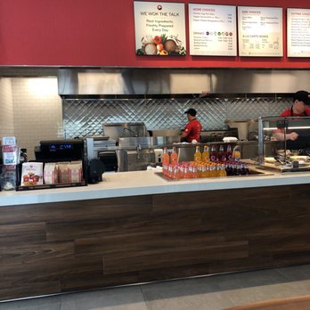 Panda Express - Open kitchen - Chinese Near Me - Nashua, New Hampshire