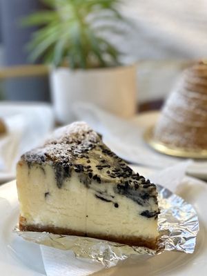 Pâtisserie Chantilly by null