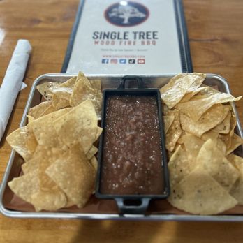 Single Tree BBQ - Smoked Salsa & Chips - Food Trucks Near Me - Murfreesboro, Tennessee