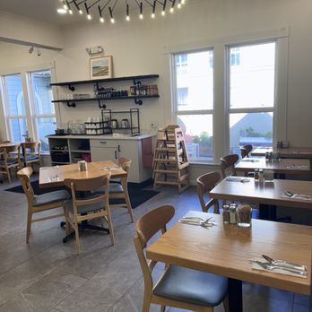 Hobee's - Very clean, bright interior. - Breakfast & Brunch Near Me - San Jose, California Hobee's - Very clean, bright interior. - Breakfast & Brunch Near Me - San Jose, California