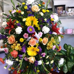 Mountain View Grant Florist - Funeral standing spray