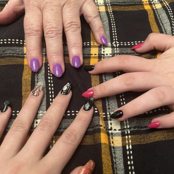 Dashing Diva Nails & Spa - Nail Salons Near Me - Swampscott, Massachusetts Dashing Diva Nails & Spa - Nail Salons Near Me - Swampscott, Massachusetts