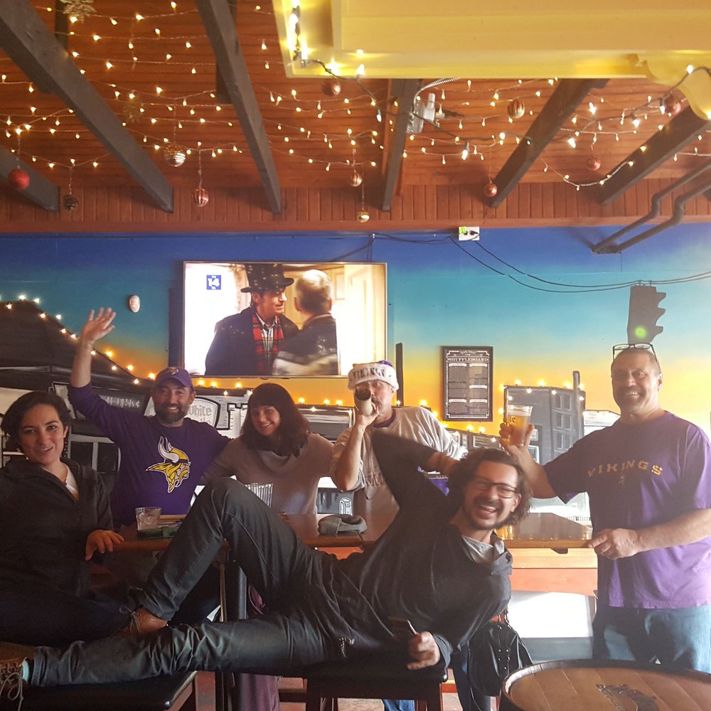 Enjoying #MinnesotaVikings at  #Gerstle's with new friends