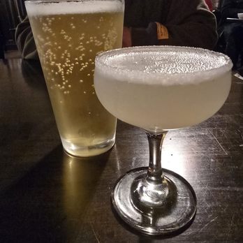 Xin Ding Dumpling House - Shimai Toshiyuzi Lager and Yuzu Lemon Drop - Dim Sum Near Me - Portland, Oregon Xin Ding Dumpling House - Shimai Toshiyuzi Lager and Yuzu Lemon Drop - Dim Sum Near Me - Portland, Oregon