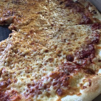 Siena Restaurant - Cheese pizza - Italian Near Me - Mashpee, Massachusetts