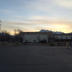 The Park Center - The park Center in Murray Park has much to offer in the way of equipment, tracks and pool. you can take a large variety of classes.
