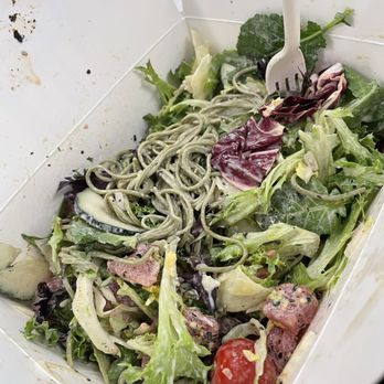 Stoke Salad - Barrenjoey with Ahi tuna. I definitely recommend so fresh and filling! - Salad Near Me - Torrance, California Stoke Salad - Barrenjoey with Ahi tuna. I definitely recommend so fresh and filling! - Salad Near Me - Torrance, California