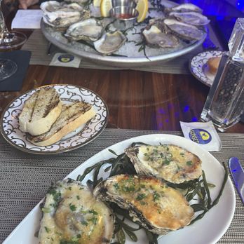 Pesce Seafood House - Fresh oysters (4 varieties) and oysters Rockefeller - Seafood Near Me - Washington, DC, District of Columbia Pesce Seafood House - Fresh oysters (4 varieties) and oysters Rockefeller - Seafood Near Me - Washington, DC, District of Columbia