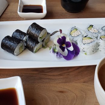 Shizen - California roll, avocado roll, mushroom miso soup - Sushi Bars Near Me - San Francisco, California Shizen - California roll, avocado roll, mushroom miso soup - Sushi Bars Near Me - San Francisco, California