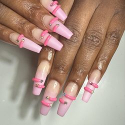 Polished Nail Bar - GelX with pink 3D