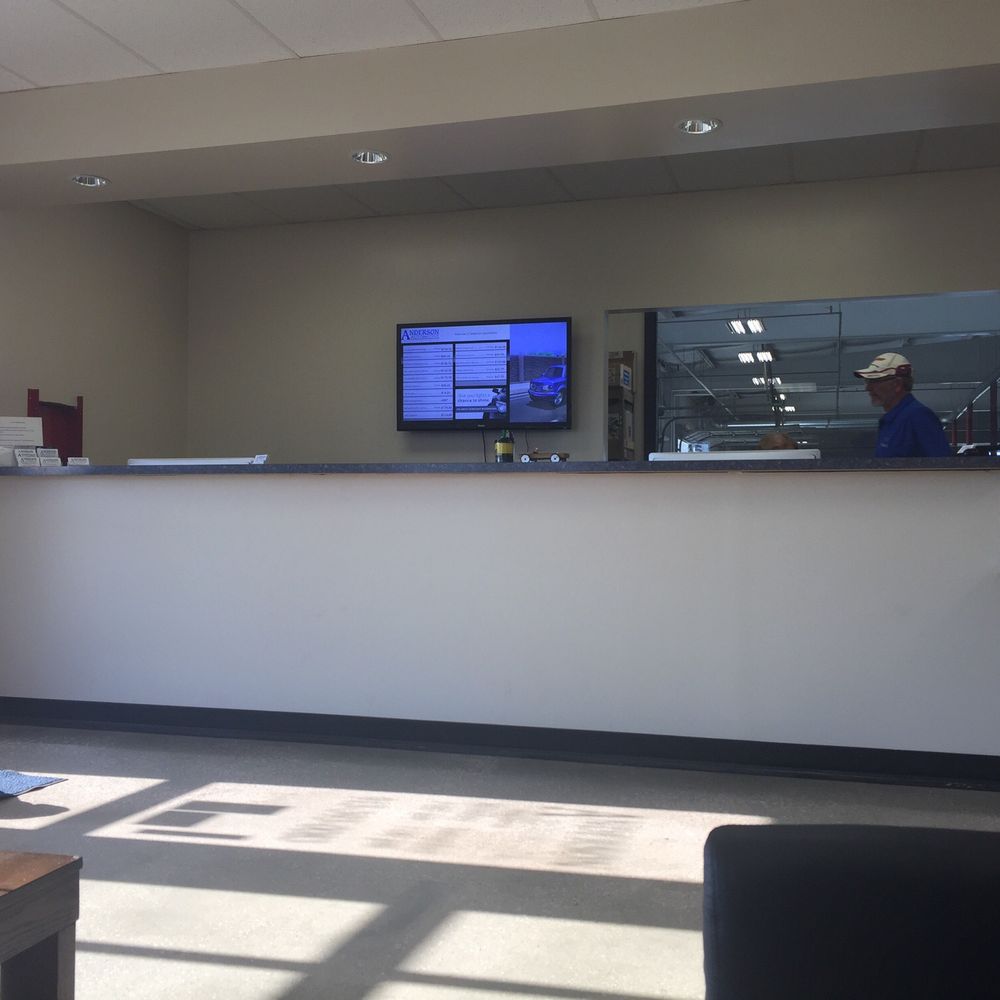 Anderson Automotive - Front counter - Auto Repair Near Me - Olathe, Kansas
