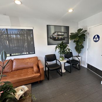 Future Auto Service - Auto Repair Near Me - Burbank, California Future Auto Service - Auto Repair Near Me - Burbank, California