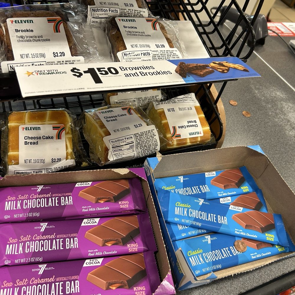 7-Eleven Parkrose, Portland, OR 97220 - Last Updated January 2026 - Yelp