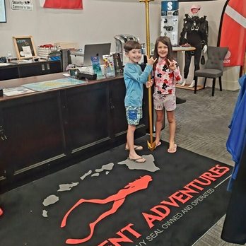 Trident Adventures - Trident Adventures youngest fans - Dive Shops Near Me - Honolulu, Hawaii Trident Adventures - Trident Adventures youngest fans - Dive Shops Near Me - Honolulu, Hawaii