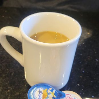 Chelly's Cafe - Cafes Near Me - Palmdale, California