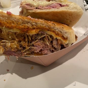 Sanguich - Croqueta preparada and pan con bistec - Cuban Near Me - Miami, Florida Sanguich - Croqueta preparada and pan con bistec - Cuban Near Me - Miami, Florida