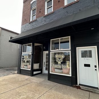 Koala Tea - the front of the building - Coffee & Tea Near Me - Murphysboro, Illinois