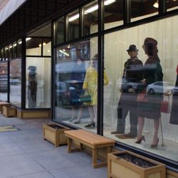 Einstein's Vintage Clothing, Costume, and Formal Wear Sales