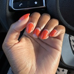 Nails chipped after 3 weeks and UV gel builder peeling off Nails chipped after 3 weeks and UV gel builder peeling off