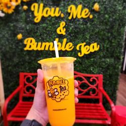 Bumble Tea - Thai Milk Tea with bumble cream (non-dairy)