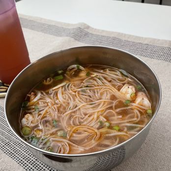 Het Say Vietnamese Kitchen - Shrimp Pho - Vietnamese Near Me - Austin, Texas