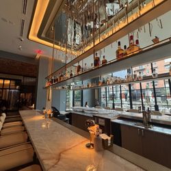 Serenade - The Bar
